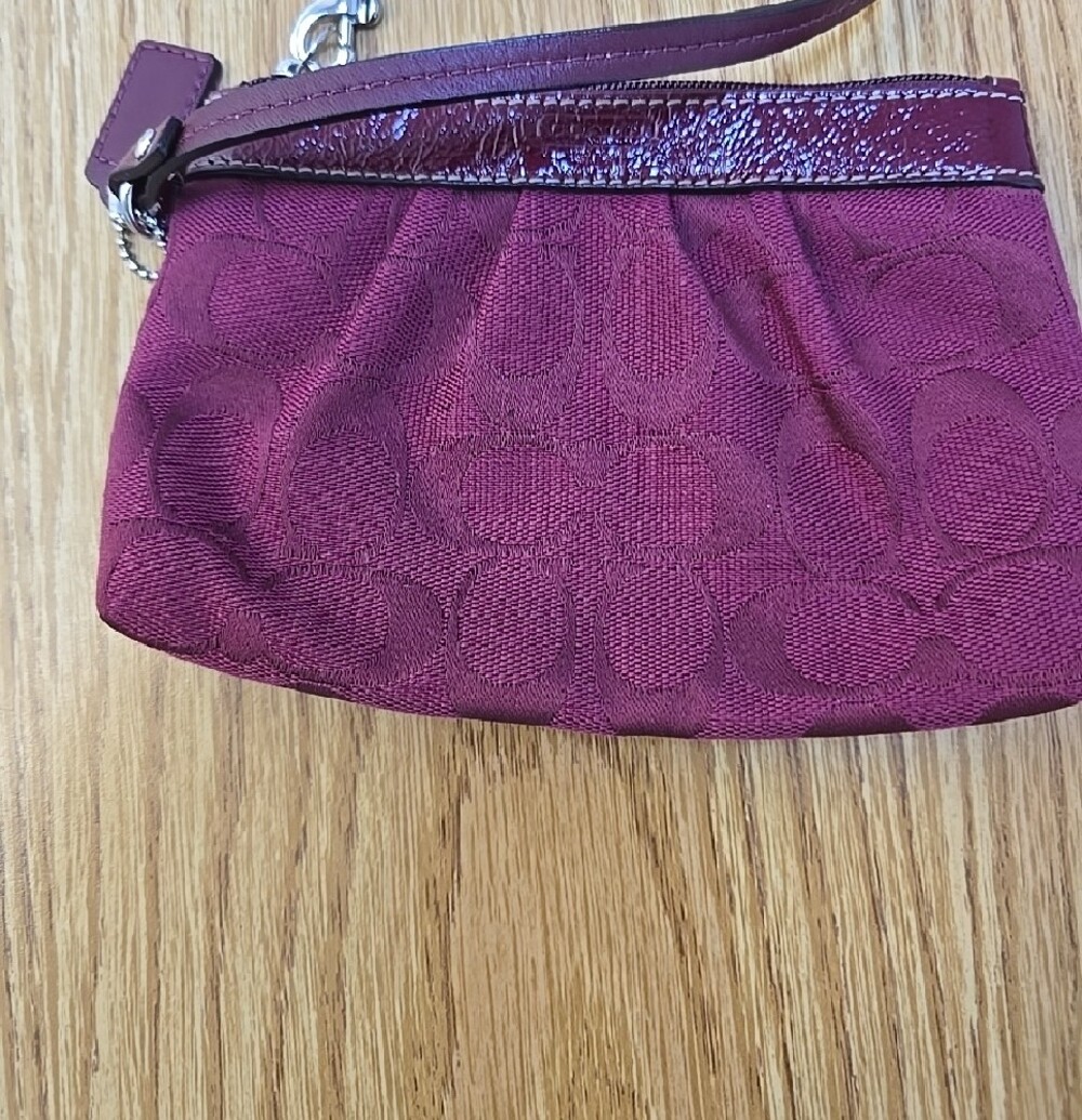 COACH Women's Burgundy Wristlet Clutch - Textured Fabric - Picture 2 of 7